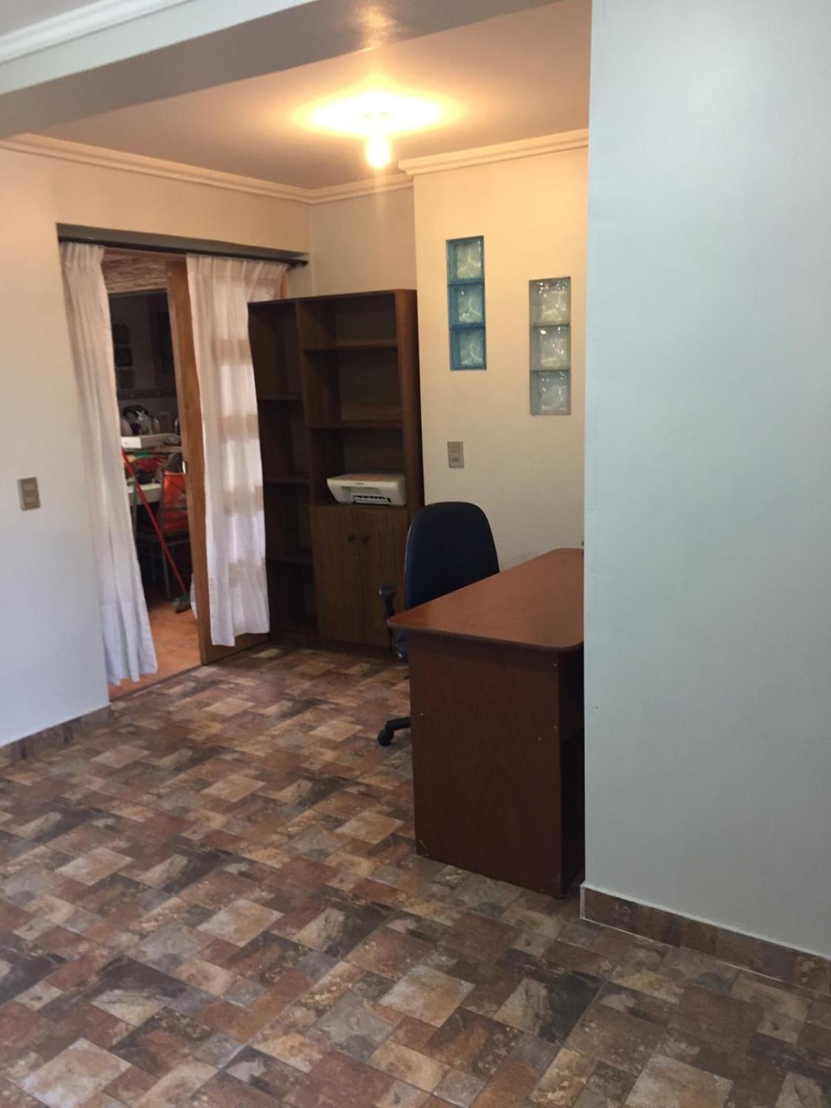 Habitación en casa particular Pieza Metro Plaza Egana