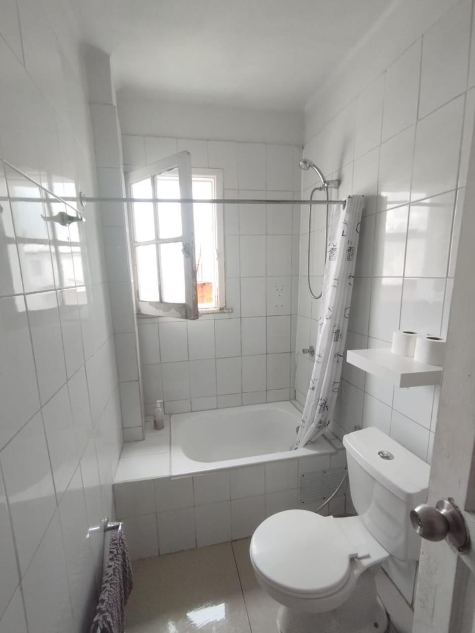 Vitalia Hostal *