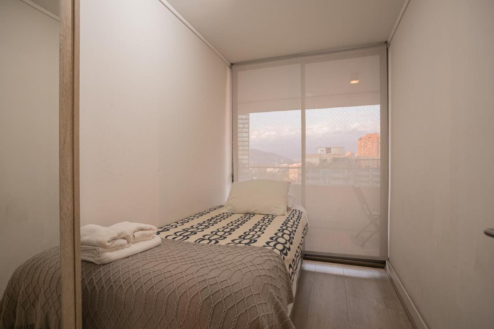 Premium 2br 2ba Parque Arauco - Balcon Con Malla Apartamento Santiago de Chile