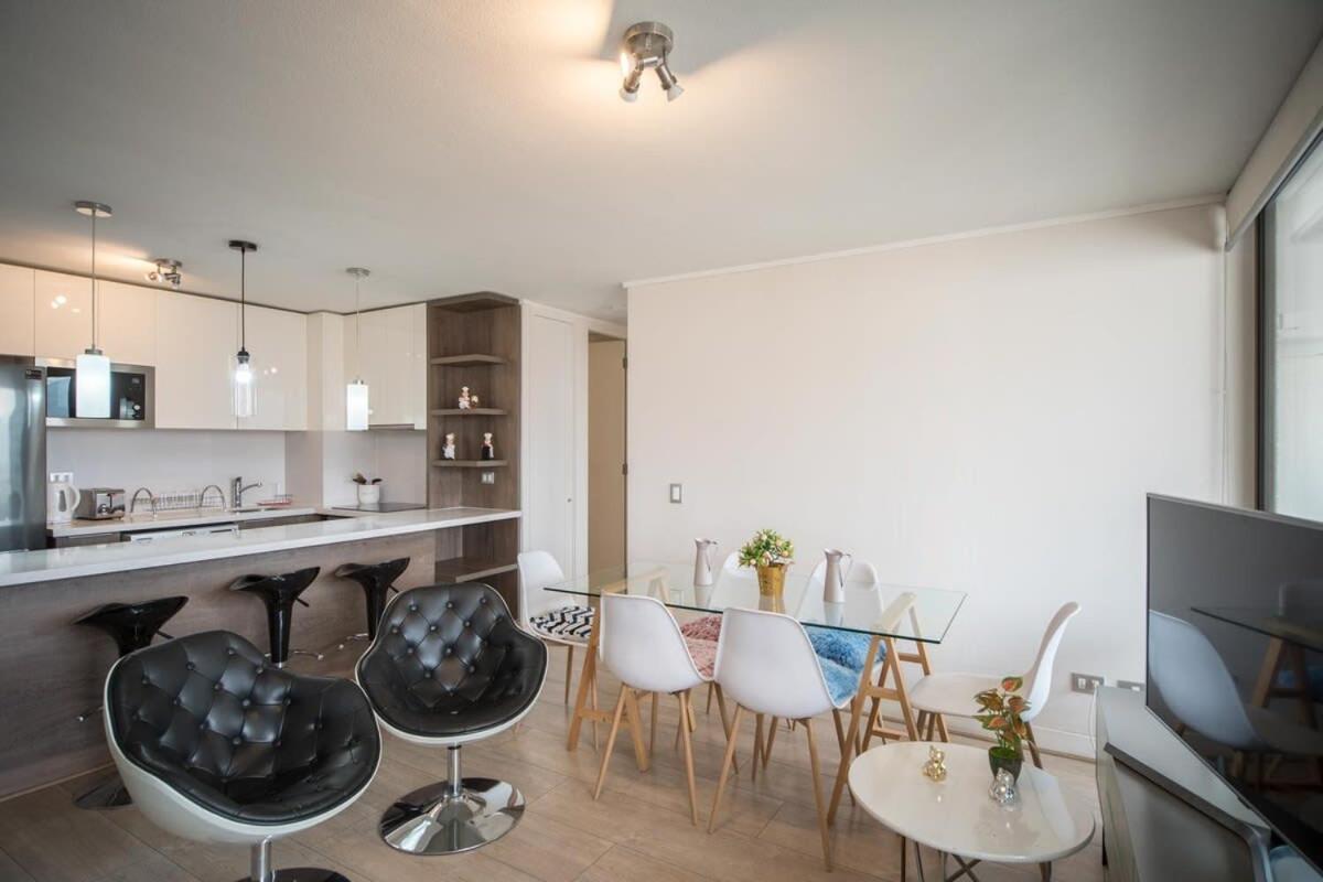 Premium 2br 2ba Parque Arauco - Balcon Con Malla Apartamento Santiago de Chile
