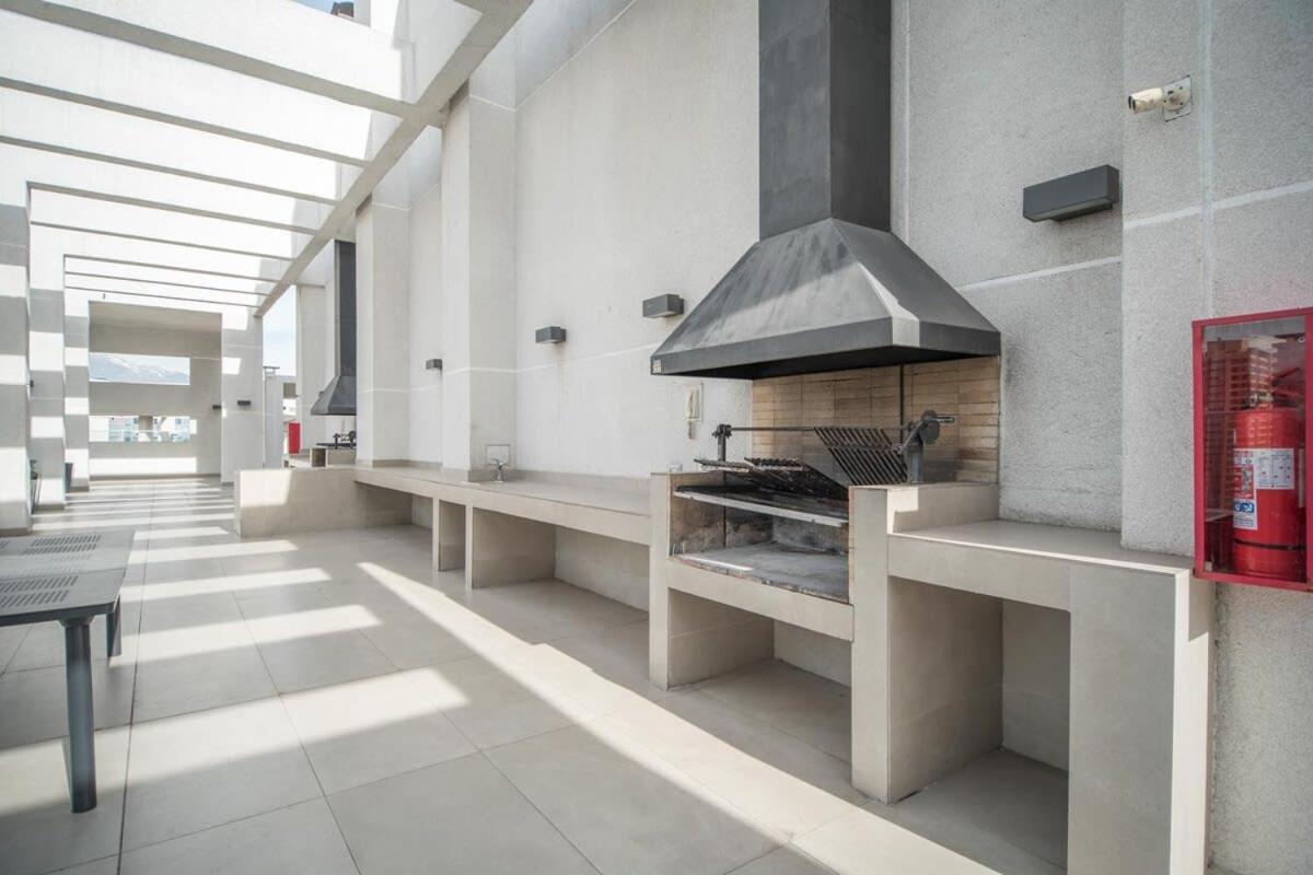 Premium 2br 2ba Parque Arauco - Balcon Con Malla Apartamento Santiago de Chile