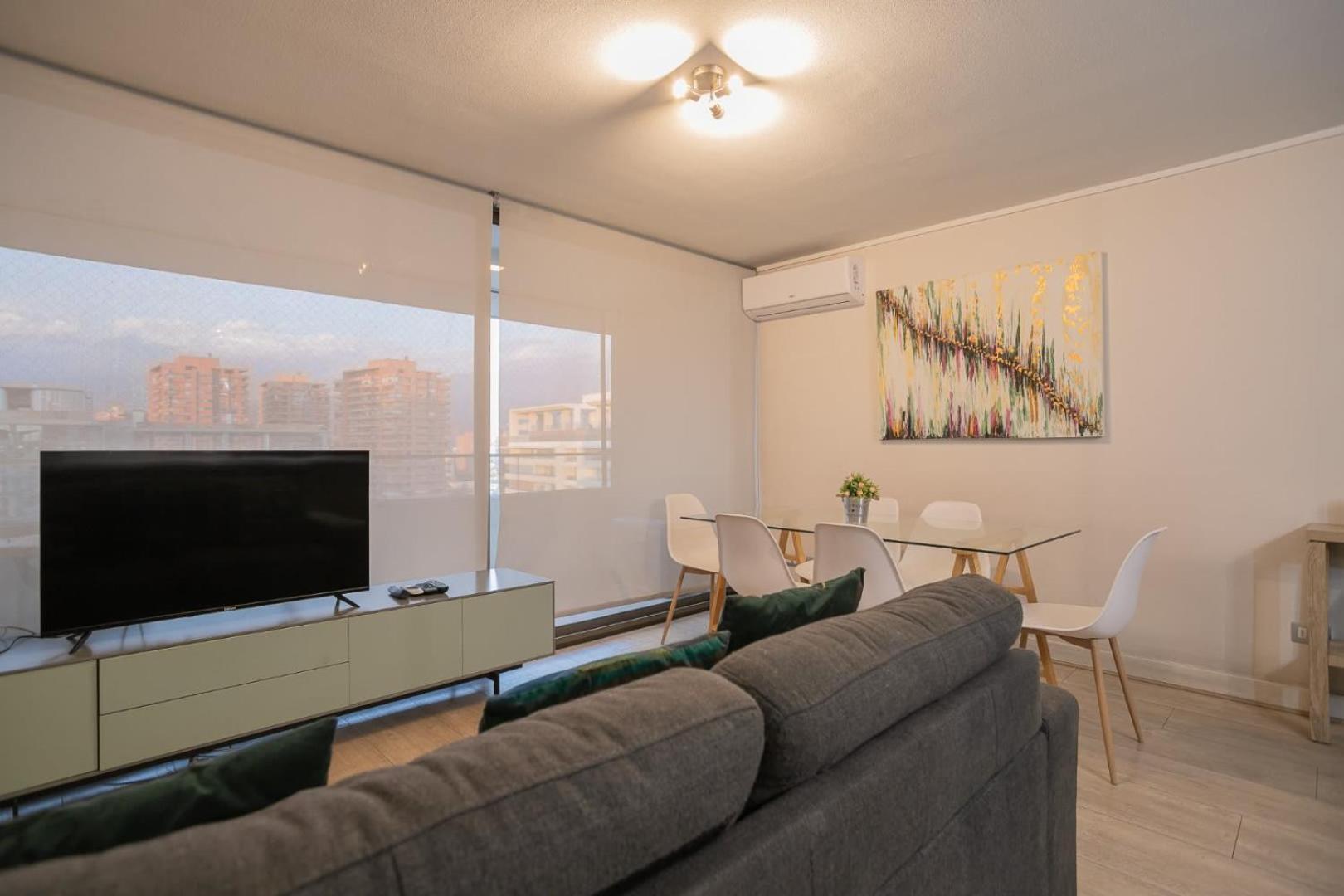 Apartamento Premium 2br 2ba Parque Arauco - Balcon Con Malla Santiago de Chile