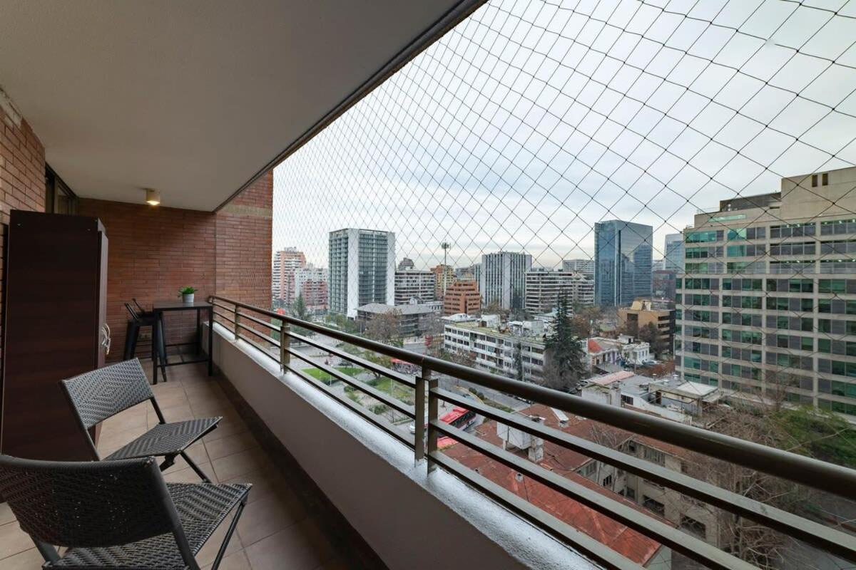 Amplio Y Confortable Depto Familiar Con Malla * Santiago de Chile