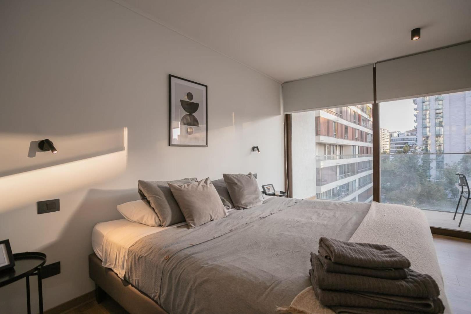 Amplio Y Deslumbrador Departamento En Condes Apartamento