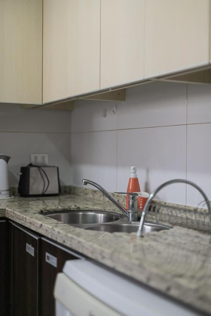 Espacioso Depto 2br 2ba - Sector Parque Arauco *