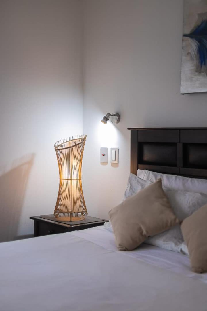 Espacioso Depto 2br 2ba - Sector Parque Arauco Apartamento
