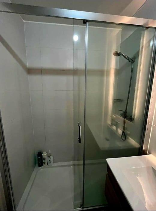 Apartamento Mall Parque Arauco I Lavadora I Wifi I Tv I Aire Acondicionado Apartamento *