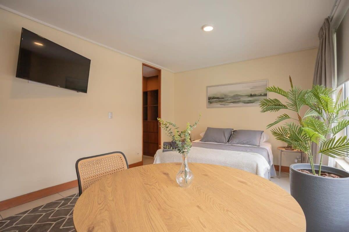 Descubre El Encanto De Condes En