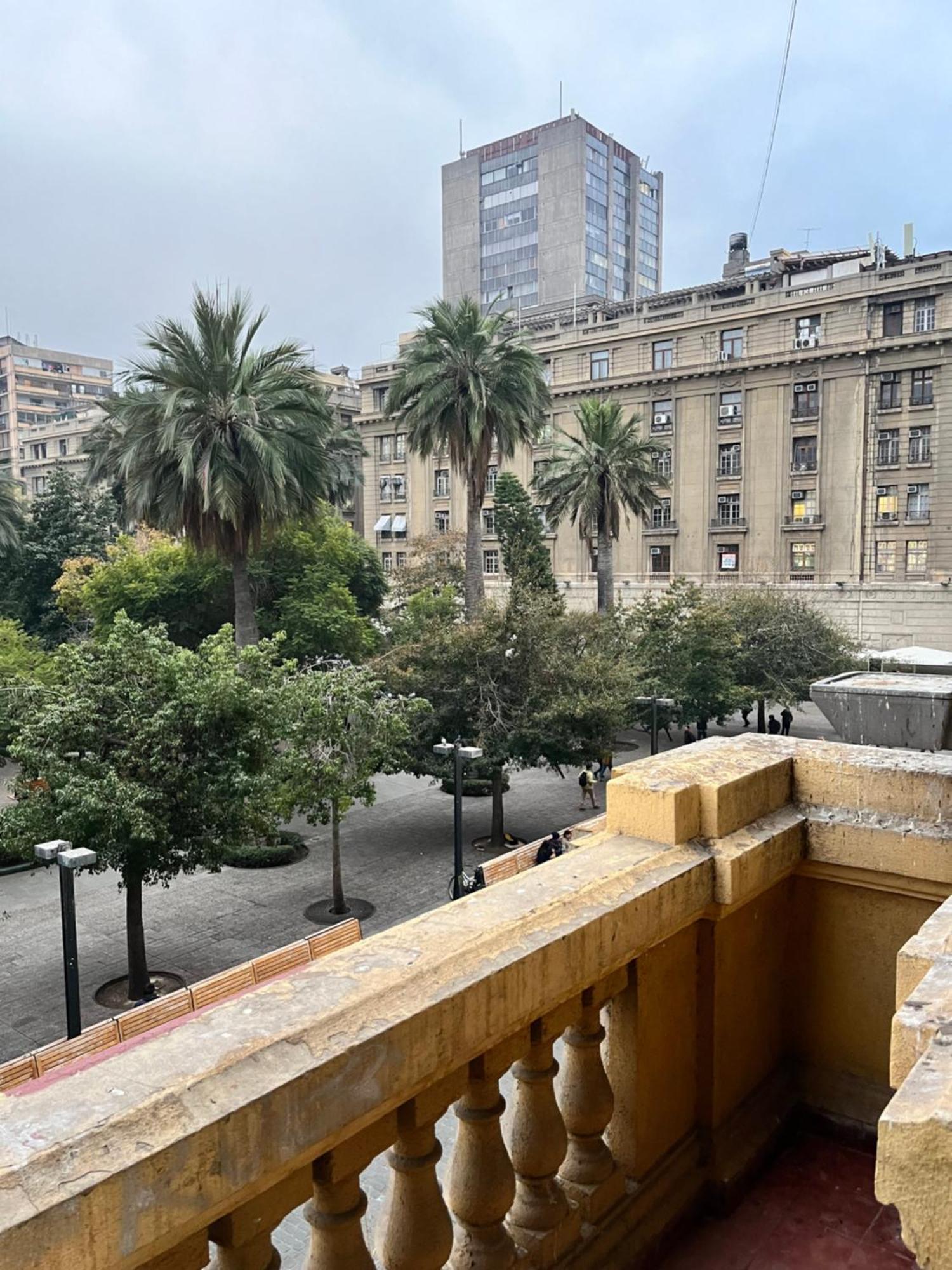 Duplex Con Balcon A Casco Historico Santiago de Chile
