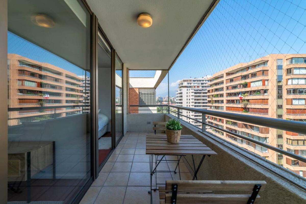 Enjoy The Comfort Of Our In Las Condes Apartamento Santiago de Chile