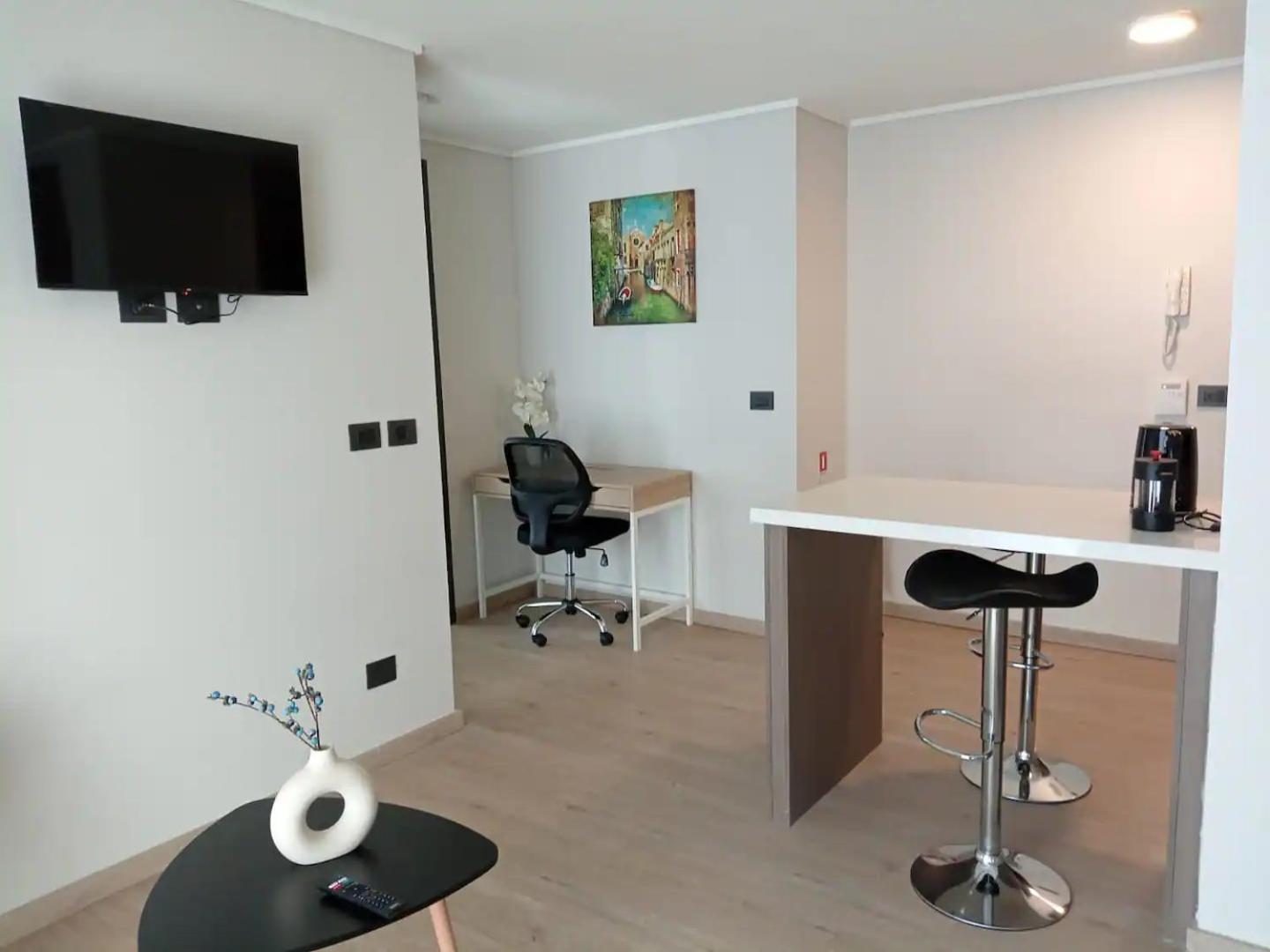 Eldepto Padre Mariano Apartamento