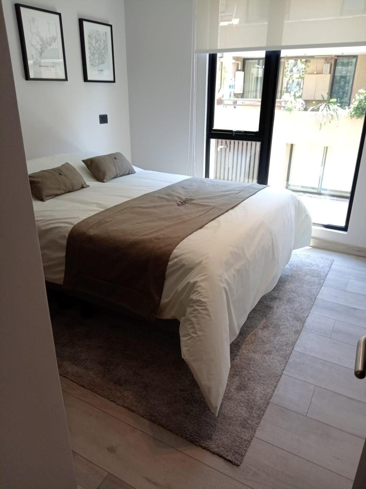 Eldepto Padre Mariano Apartamento
