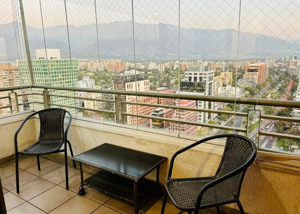 Apartamento Las Condes Apartament Close To The Metro