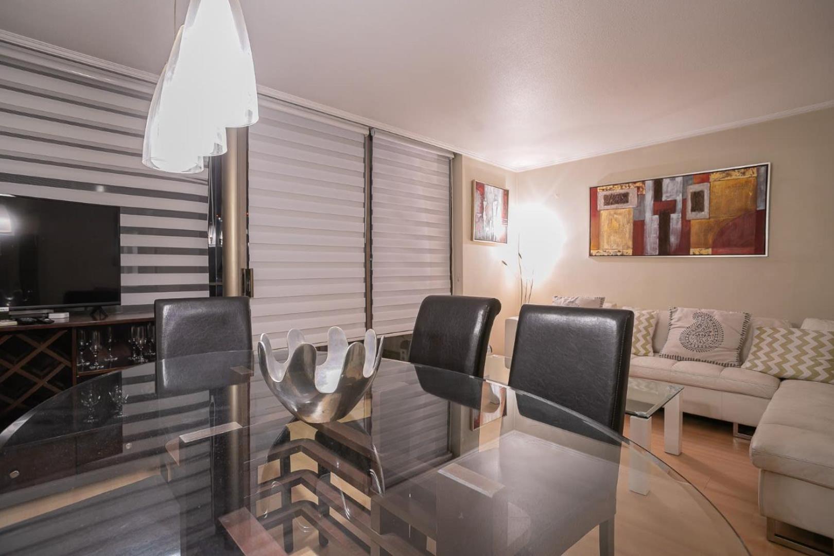 Exclusive In Condes Alcantara Metro Apartamento