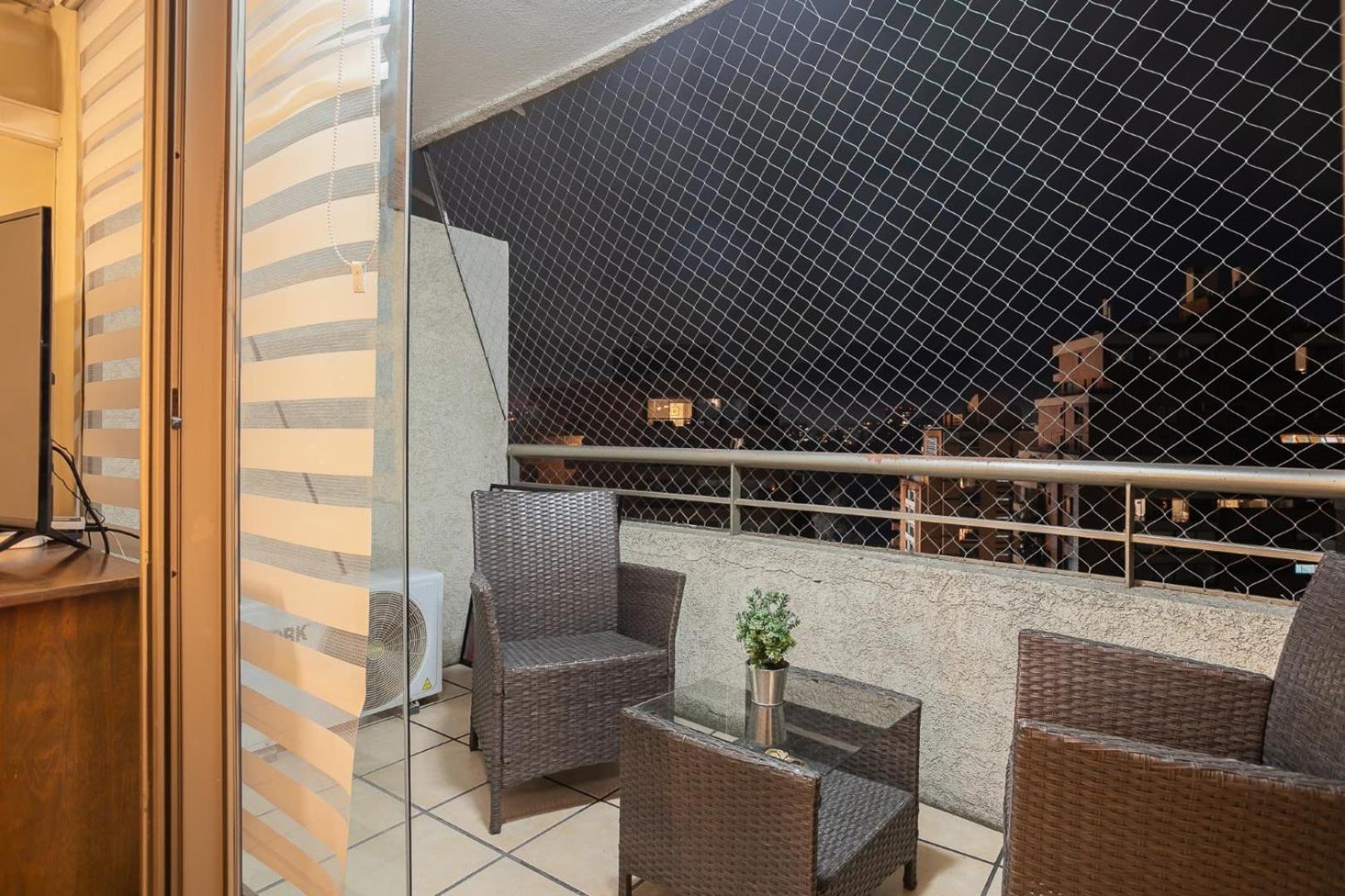Apartamento Exclusive In Condes Alcantara Metro