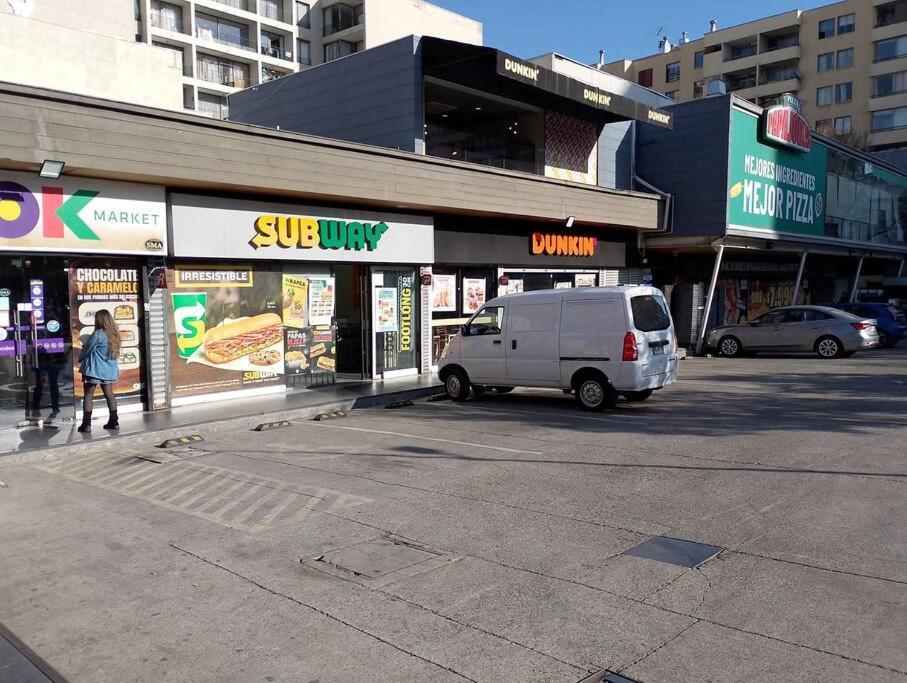 Un Bombon En Centro * Santiago