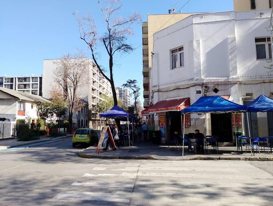 Un Bombon En Centro * Santiago