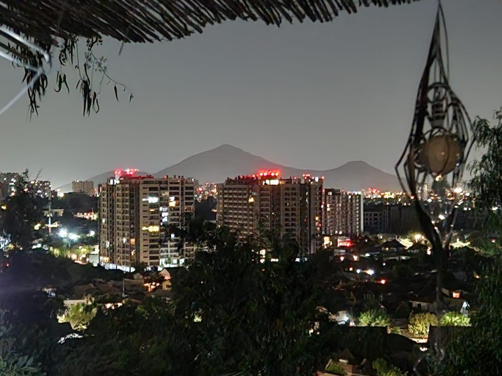 Nuevovalpo Hillside Homestay Bed and breakfast Santiago de Chile