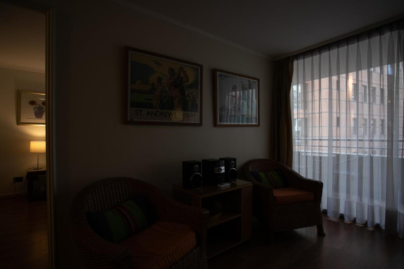 Comfy Urban Style Steps From Costanera Center Santiago