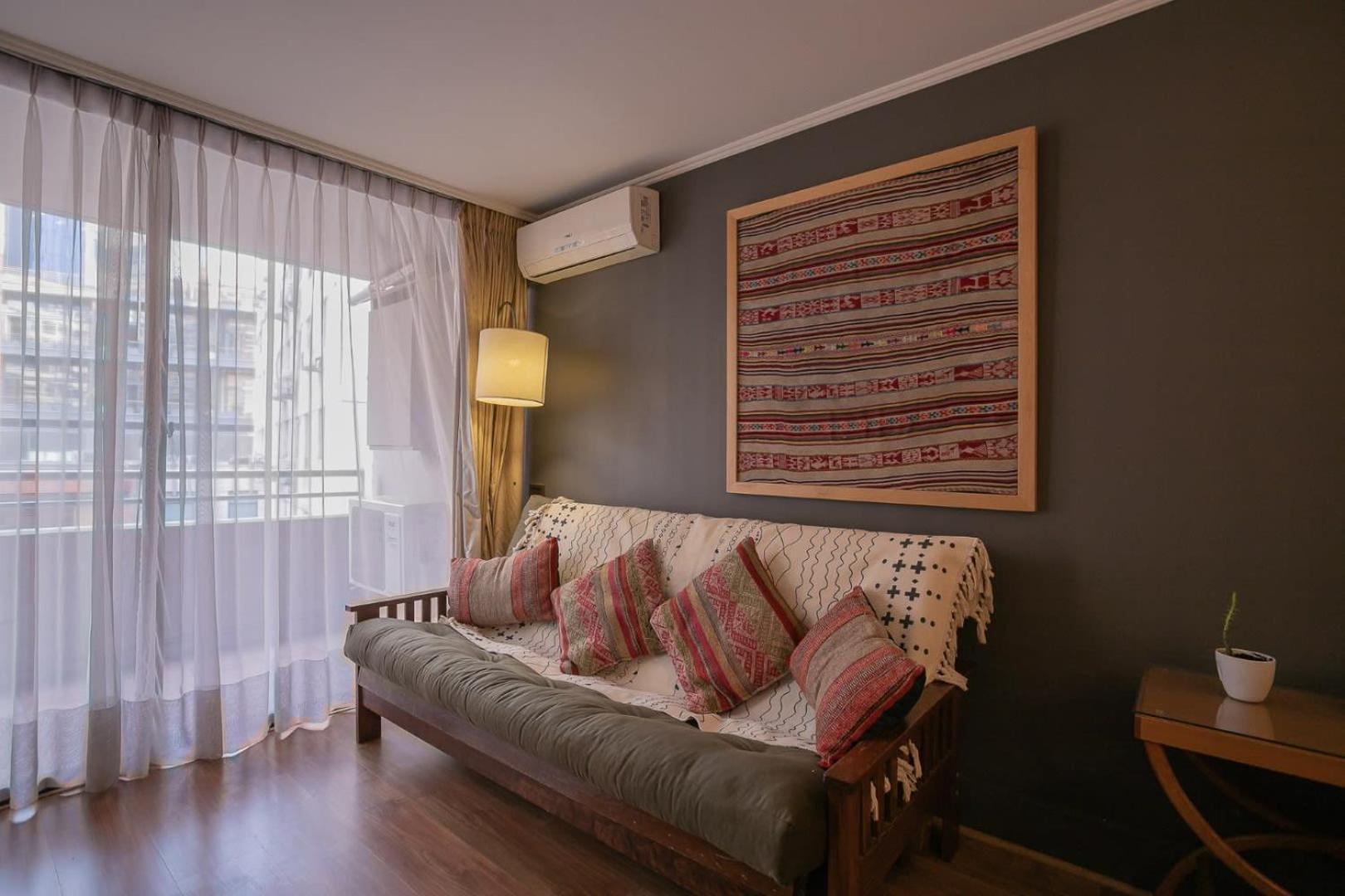 Comfy Urban Style Steps From Costanera Center Santiago