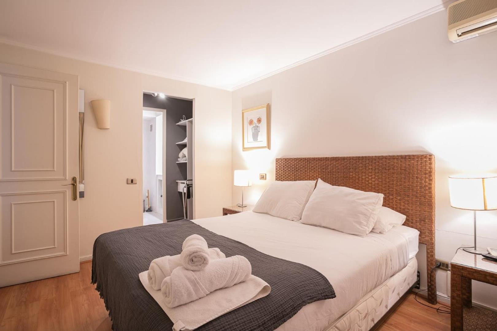 Comfy Urban Style Steps From Costanera Center * Santiago de Chile