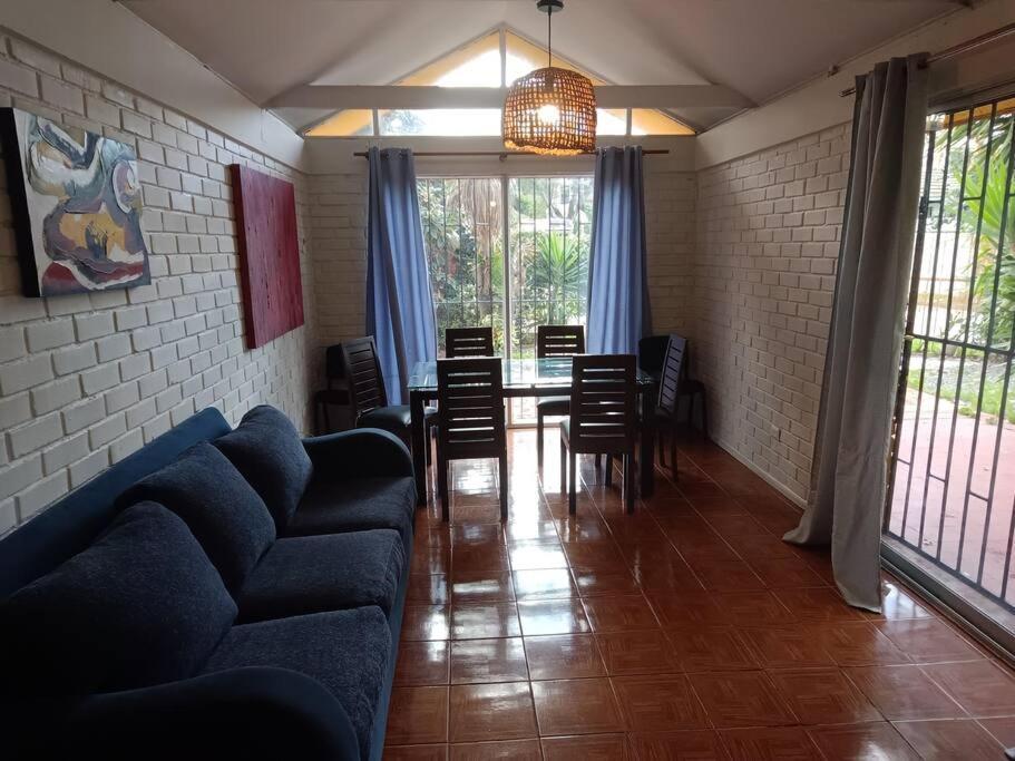 Holiday home Casa Condes Piscina Shopping 8 Personas Super Terraza Parrilla *