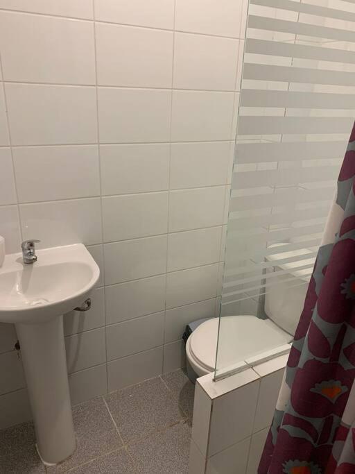 Casa Providencia Piscina Zona Muy Tranquila 9 Personas 3 Estacionamientos *