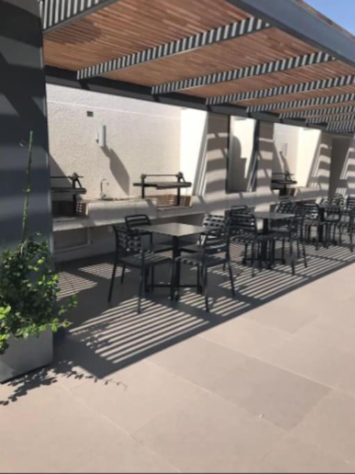 Apartamento 2 En En Fente Al Metro - Hipodromo De Chile Y Estadio San Laura Santiago
