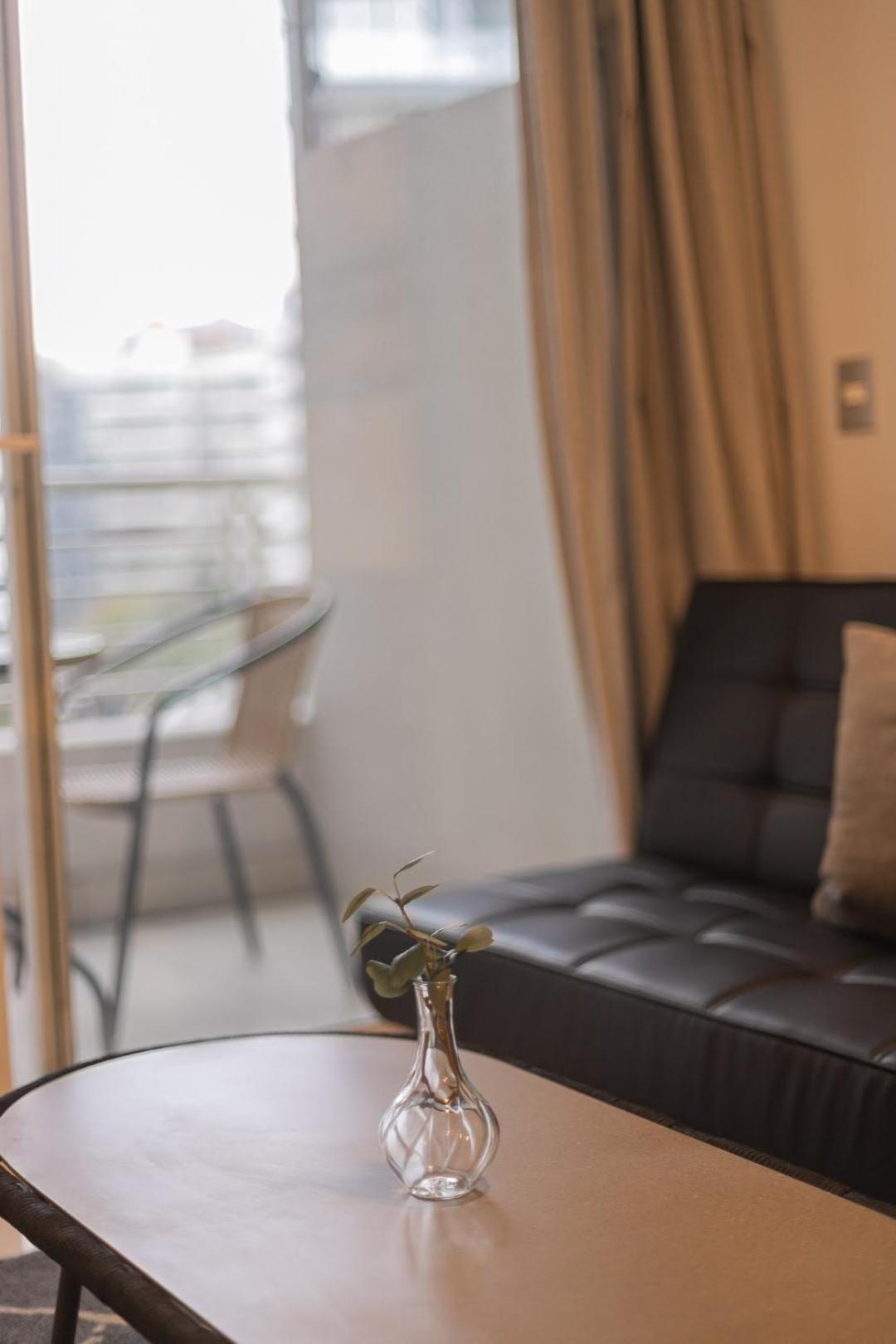 Tu Refugio Sofisticado En Condes Exclusivo Y Elegante Apartamento