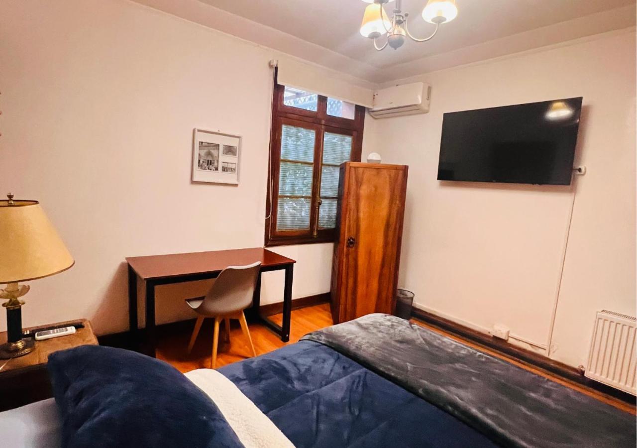 Casona Montt 522 - * Santiago