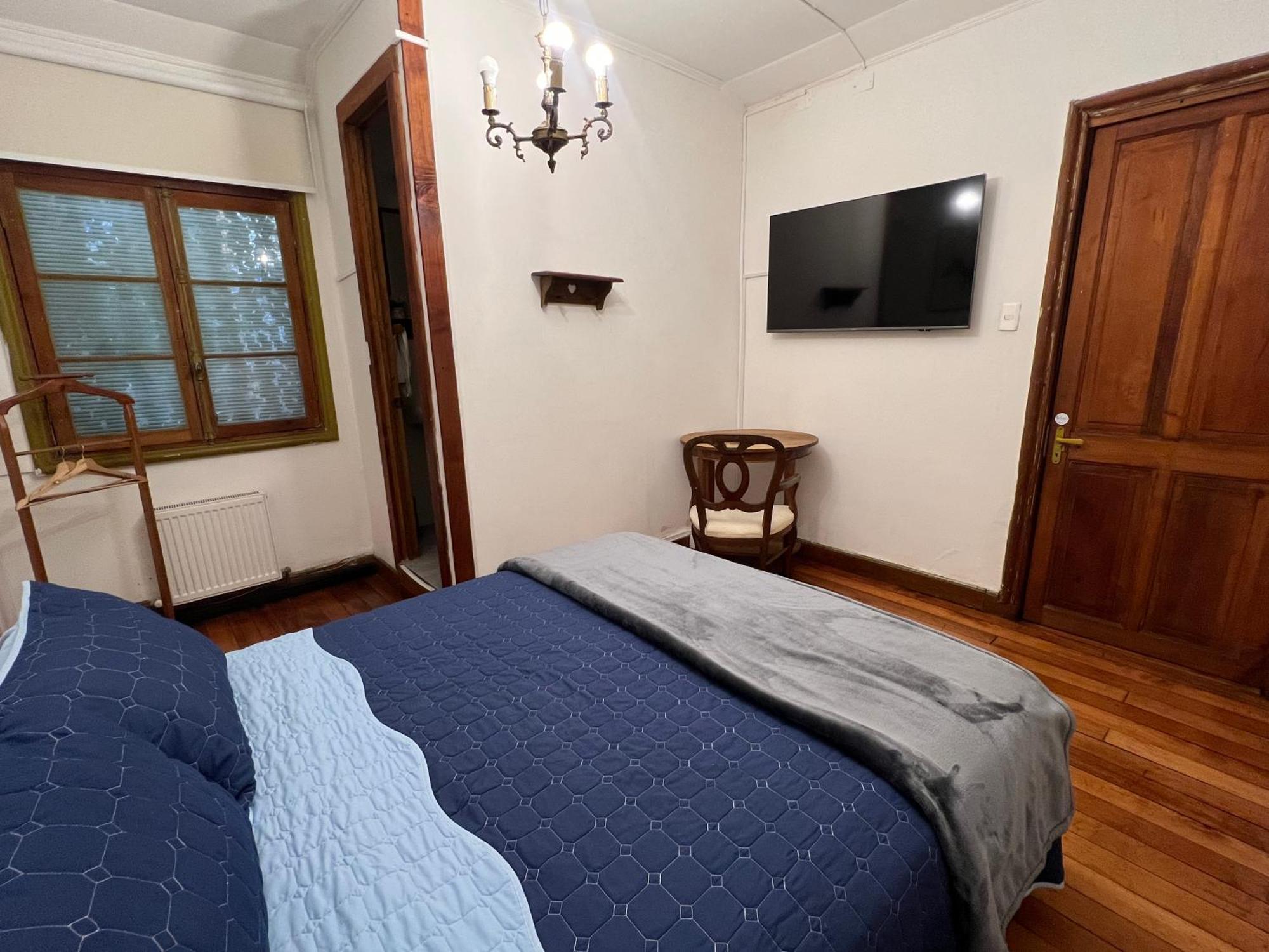 Casona Montt 522 - * Santiago