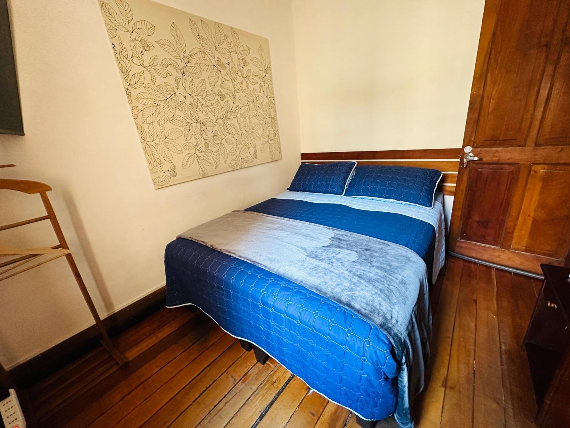 Casona Montt 522 -