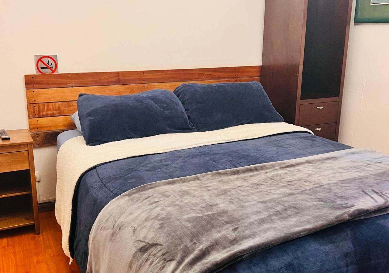 Bed & Breakfast Casona Montt 522 - Santiago