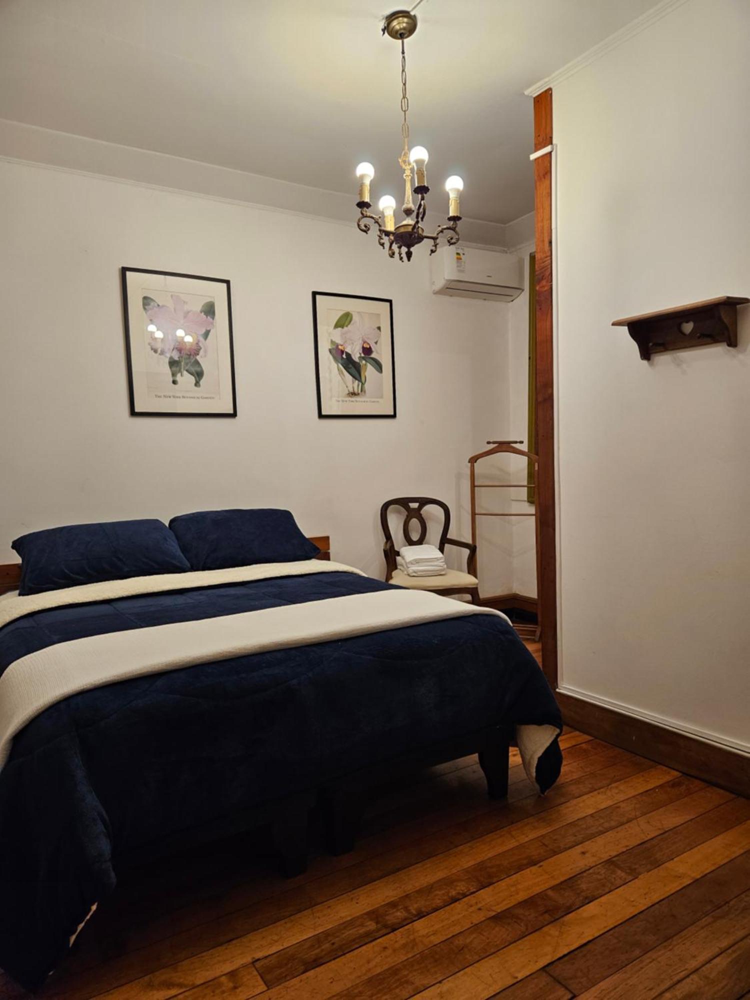 Casona Montt 522 - * Santiago
