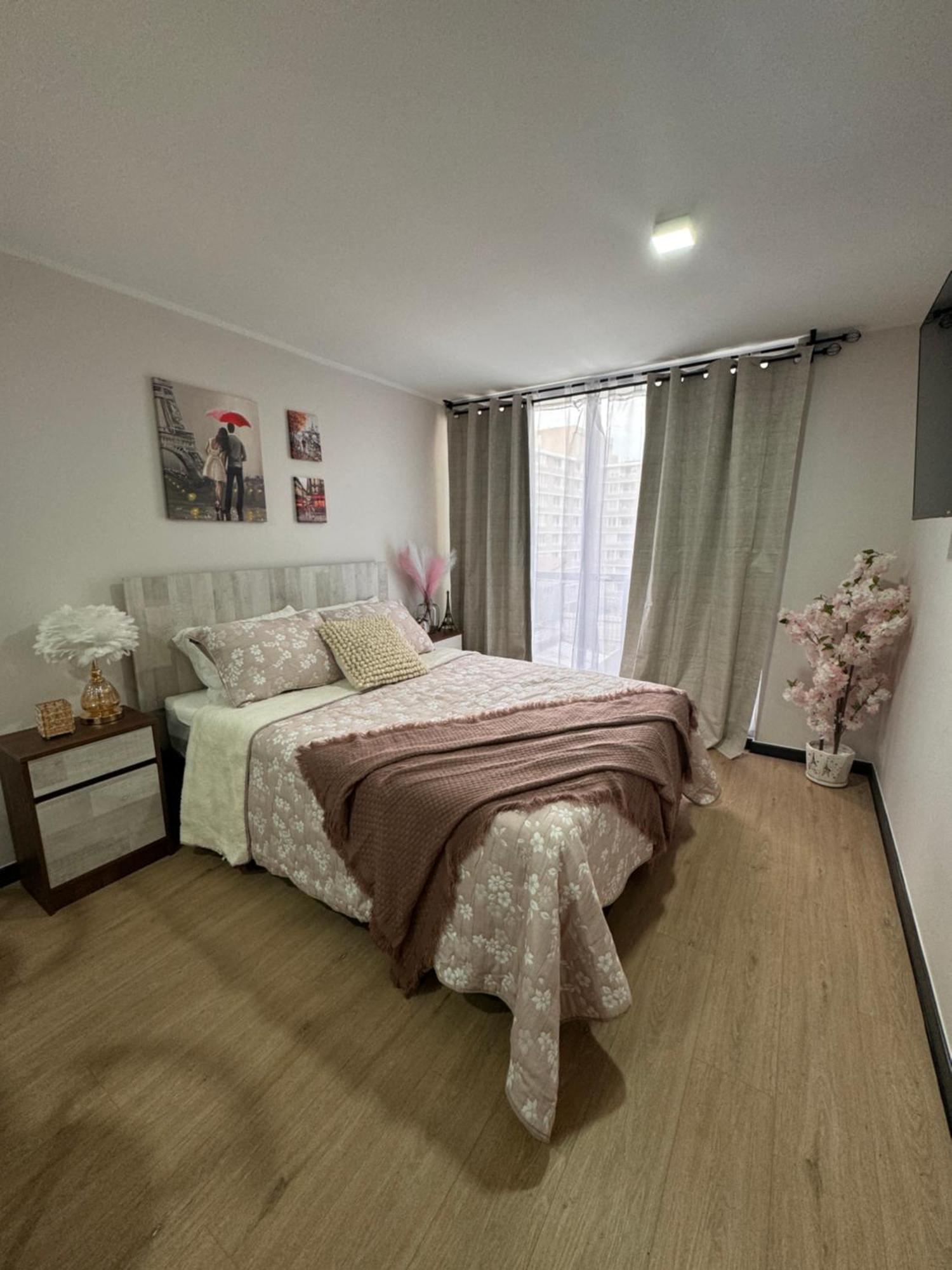 Apartamento Paris En Santiago, Un Departamento De Lujo Santiago de Chile