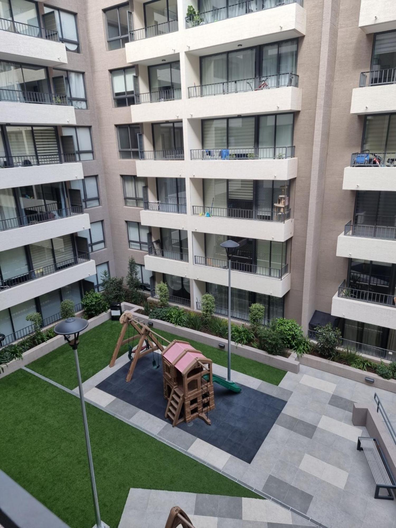 Hermoso De 1 Apartamento