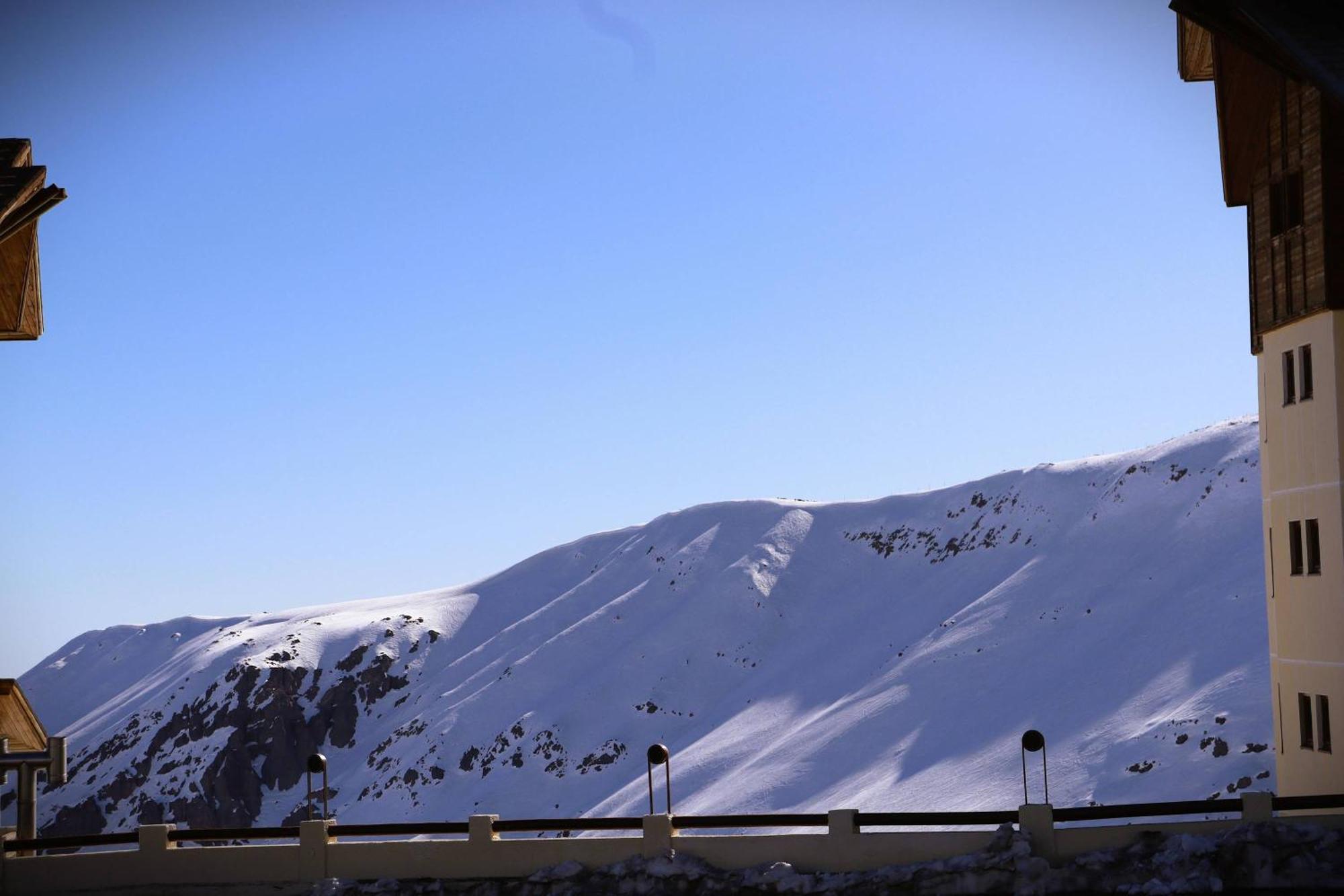 Valle Nevado En Edif Valle De Cóndores, Out Servicio Hom 707