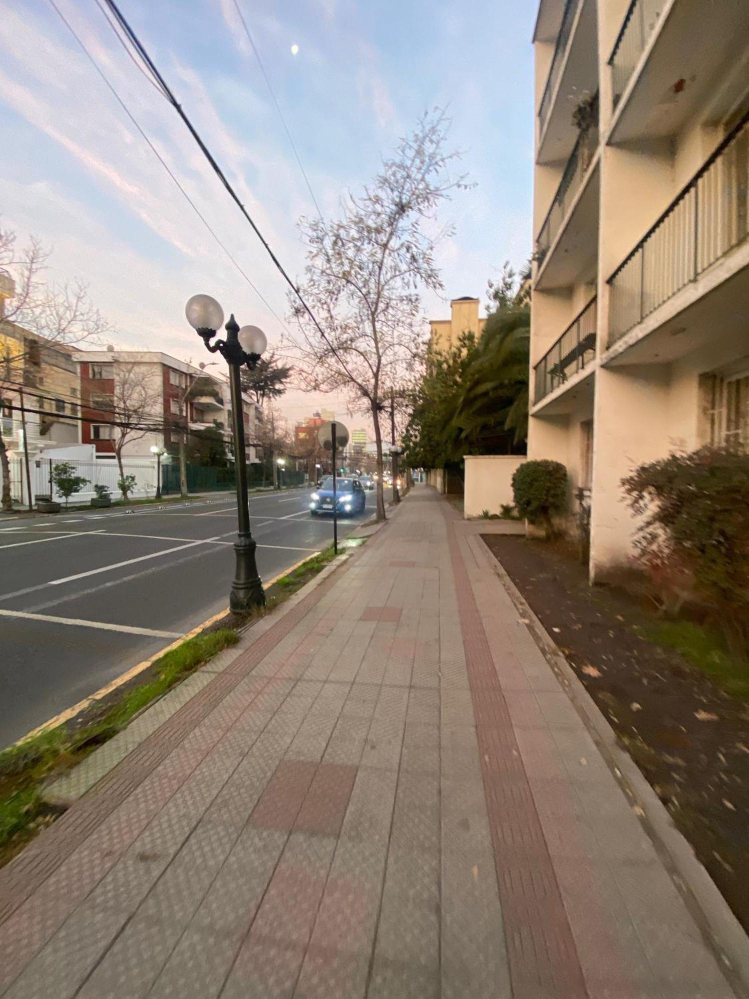 Pensión 3 Con Bano Compartido En Providencia Casa Santiago de Chile