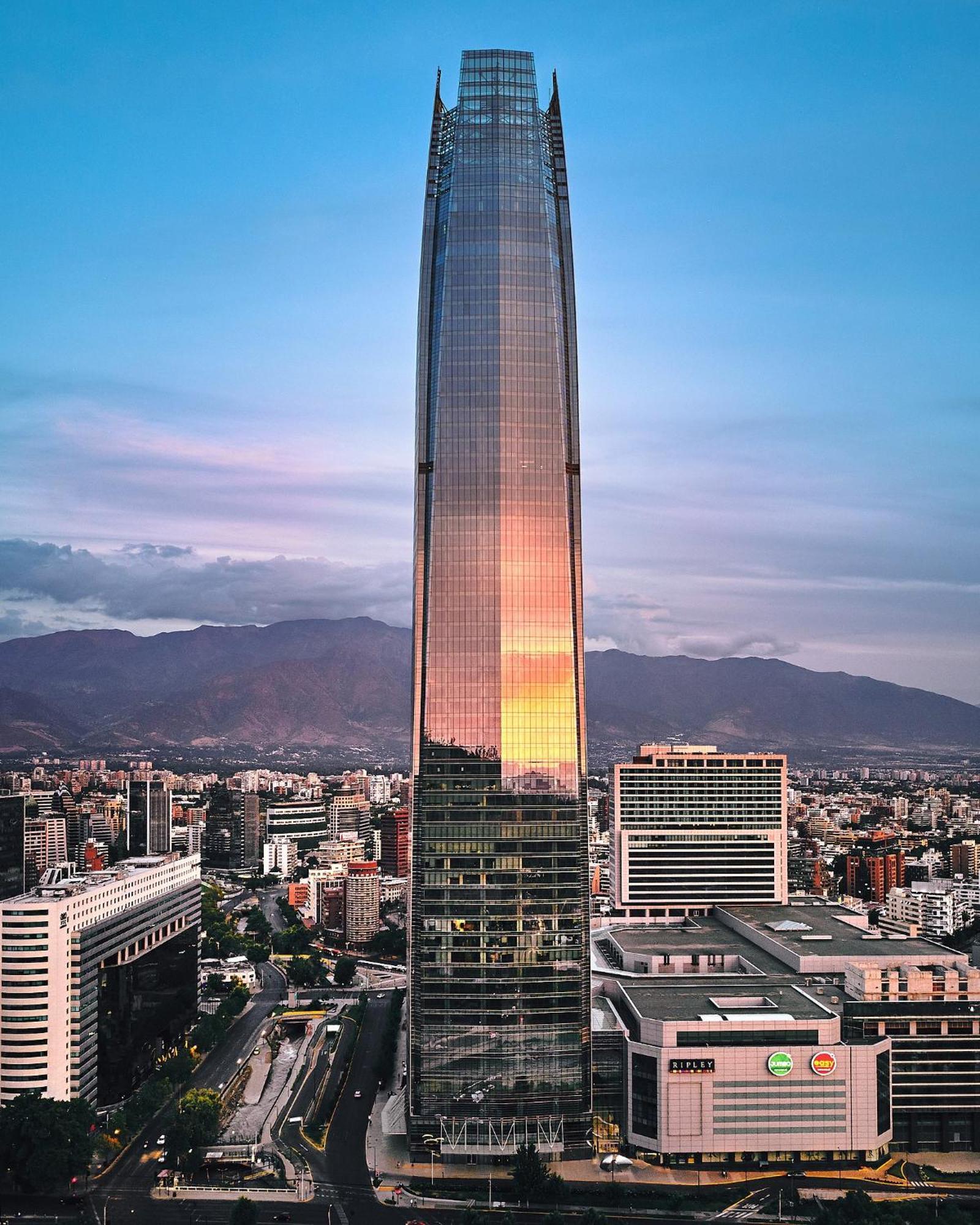 Casa Providencia La Mejor Ubicacion Costanera Center Sector Sanhattan 14 Personas 3 Banos 3 Estacionamientos Сasa de vacaciones *