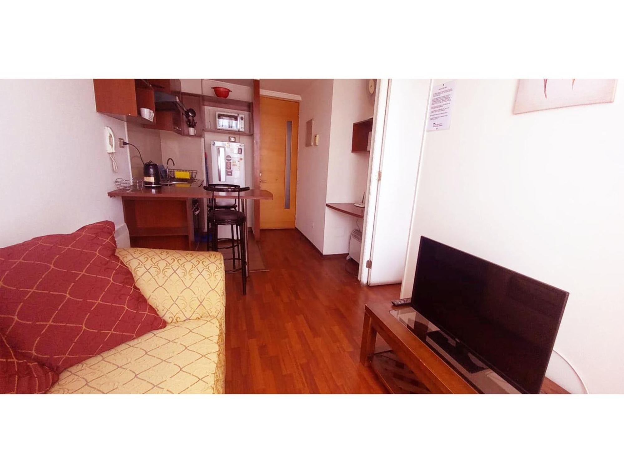 Metroapart 8 Apartment