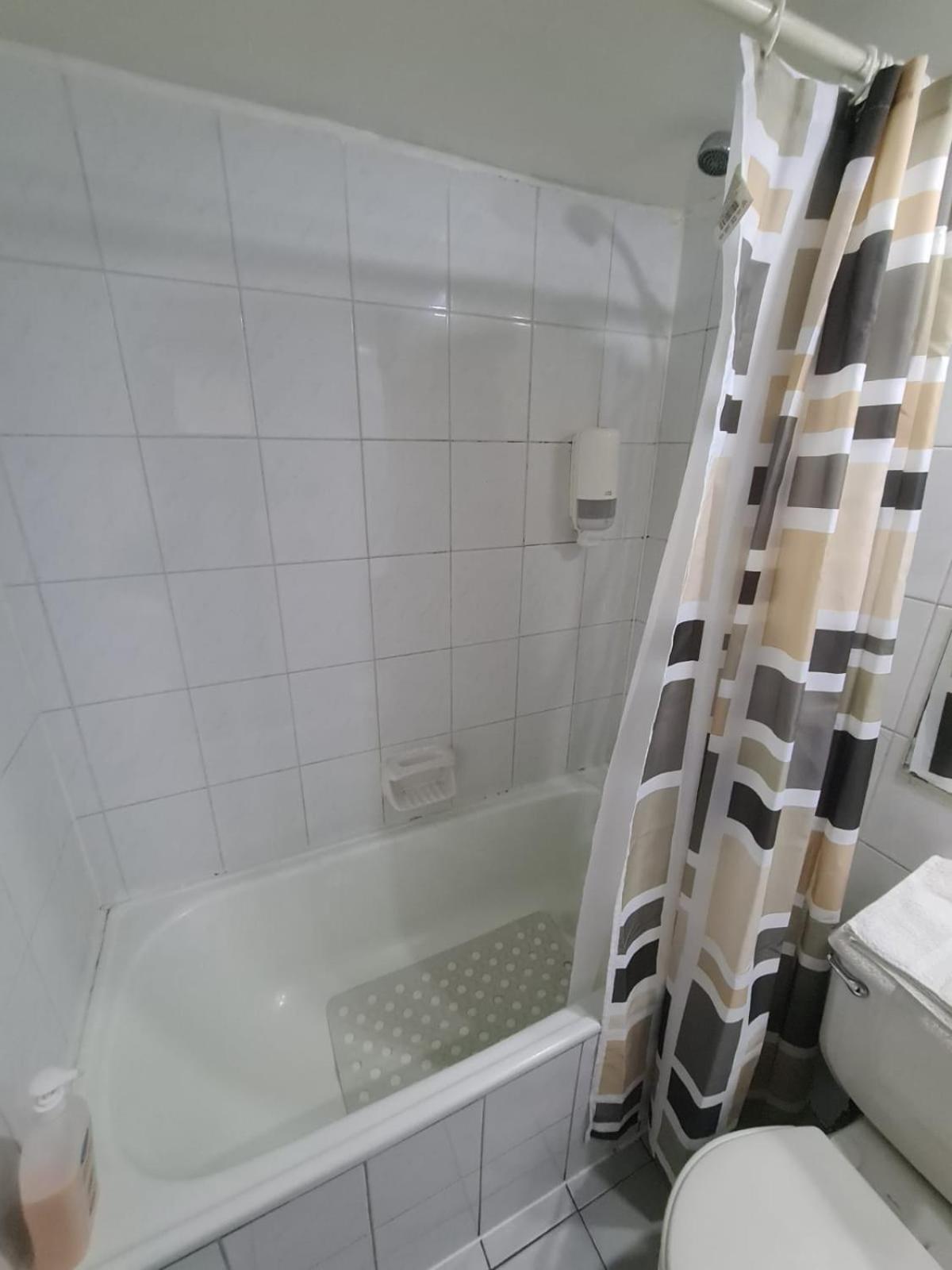 Apartamento Kennedy 204 *