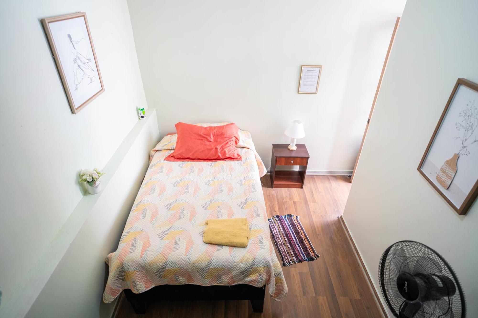 Casa de hóspedes Confortable En El Centro De *