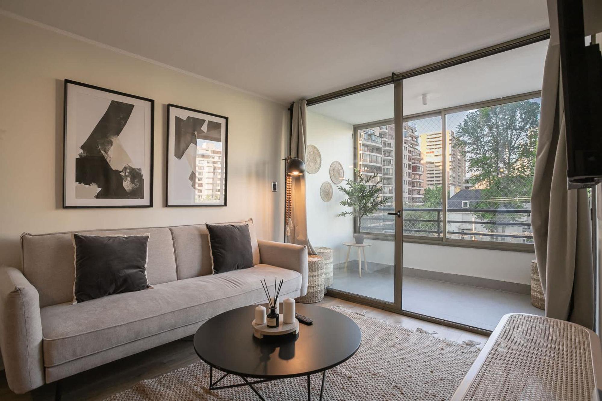 Your Adventure Begins In Condes 2br2ba Apartamento