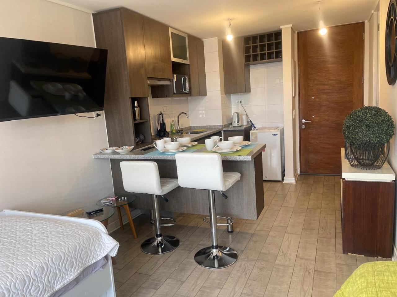 Apartamento 2 En En Fente Al Metro - Hipodromo De Chile Y Estadio San Laura Santiago de Chile