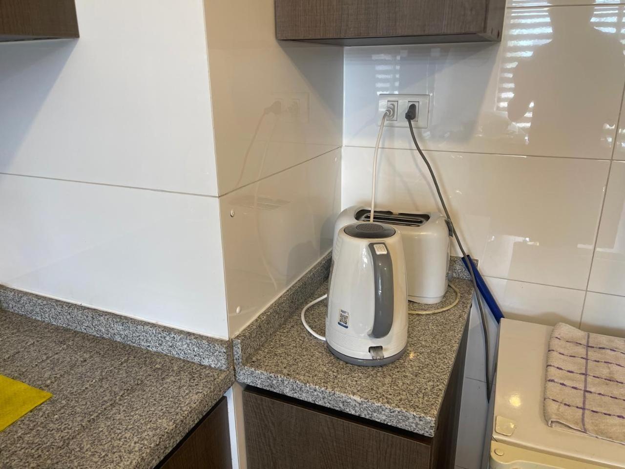 Apartamento 2 En En Fente Al Metro - Hipodromo De Chile Y Estadio San Laura