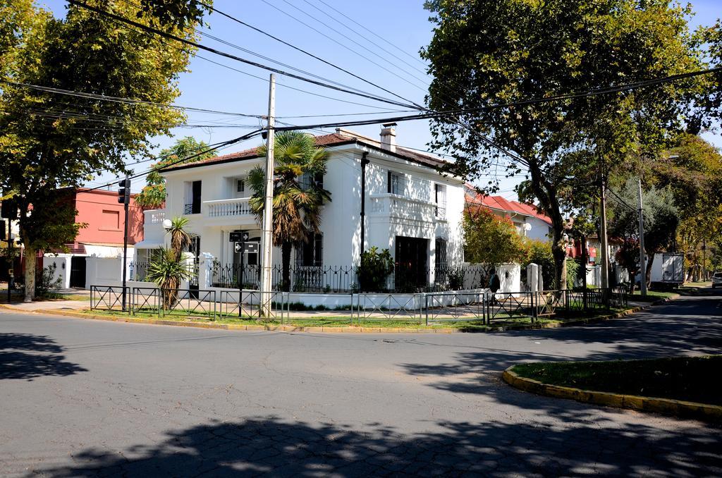 Hostal Urbano Providencia *