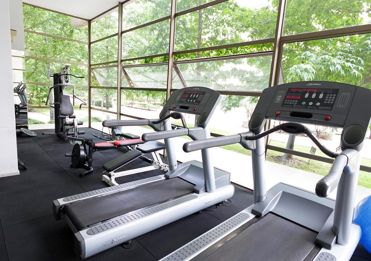 Departamento A Pasos Del Parque Arauco Condes Apartamento Santiago
