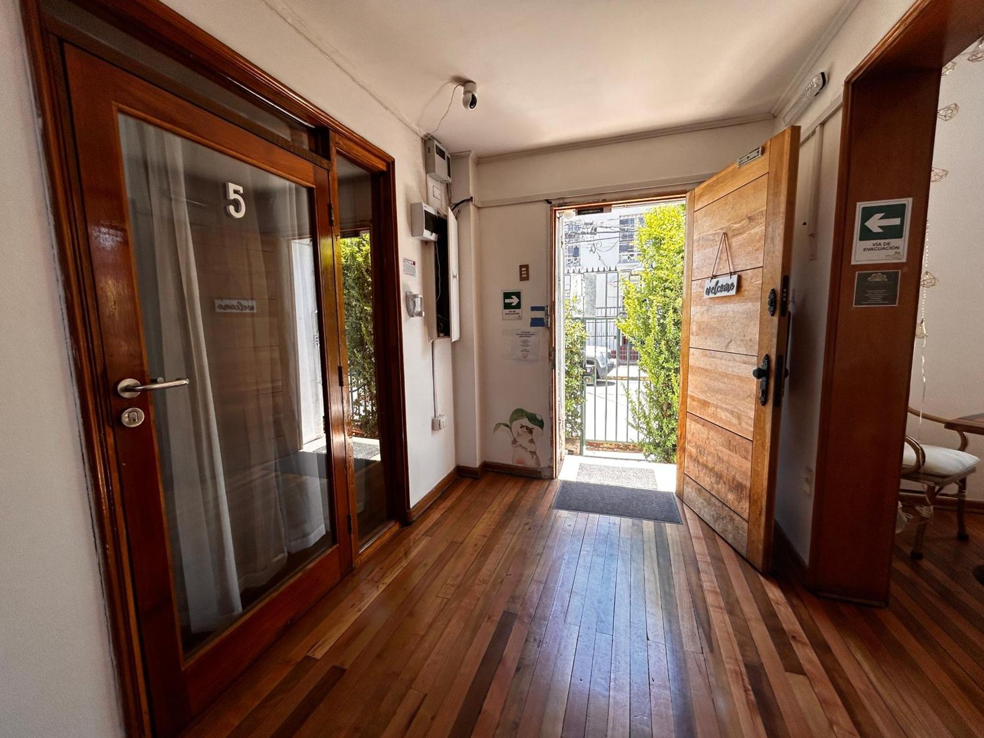 Casona Lorena Homestay *