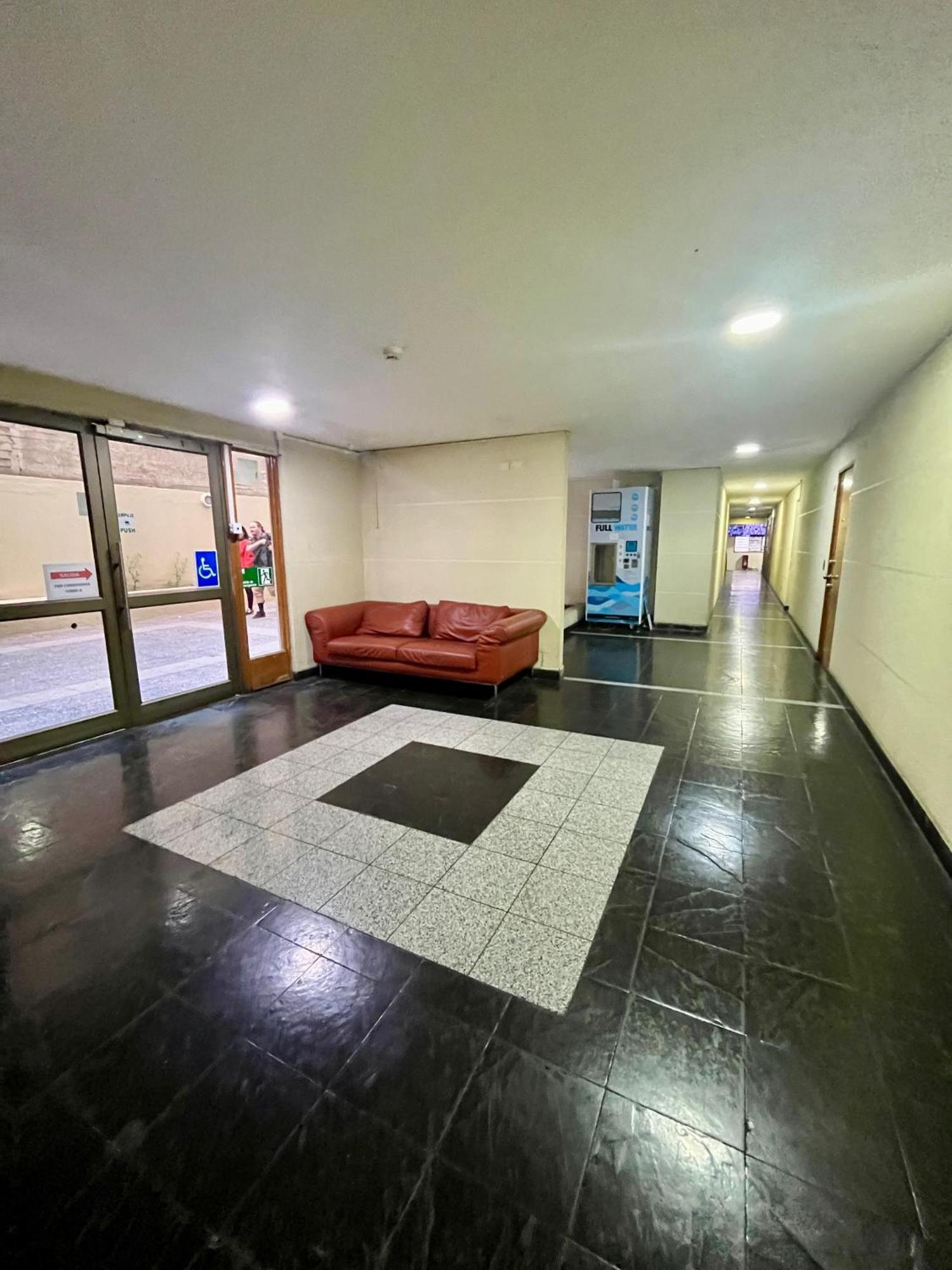 Comodidad Y Seguridad En Centro Apartamento Santiago de Chile