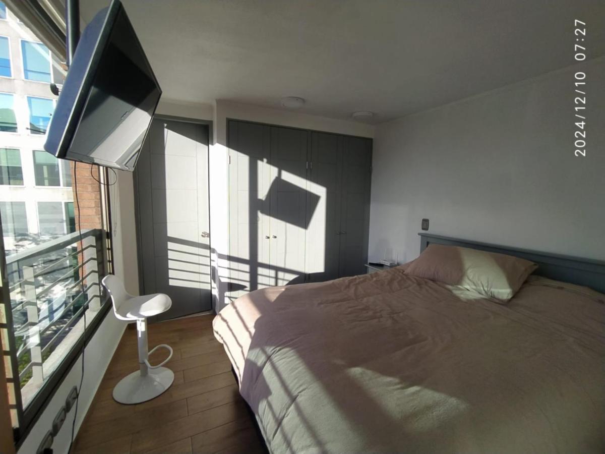 Comodo Departamento En Escuela Militar, Condes Apartamento *